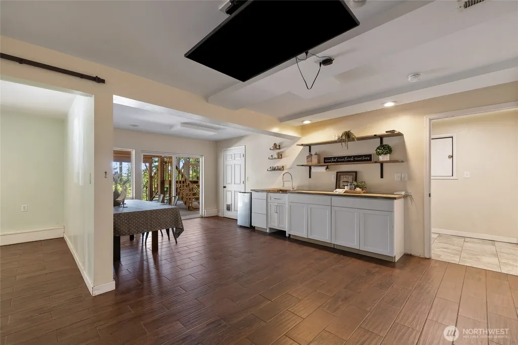 7211 E Grapeview Loop Allyn WA 98524