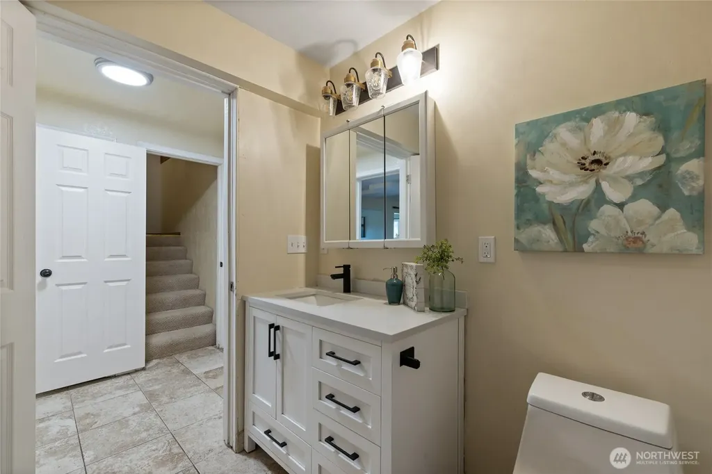 7211 E Grapeview Loop Allyn WA 98524