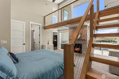 44 Osprey Nest Road Pateros WA 98846