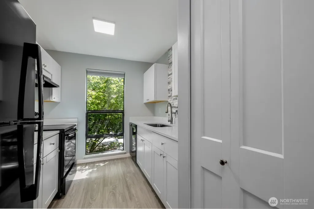 8851 166th Avenue NE Redmond WA 98052