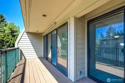 8851 166th Avenue NE Redmond WA 98052