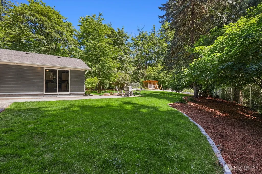 14320 177th Avenue SE Renton WA 98059