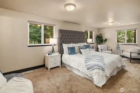 14320 177th Avenue SE Renton WA 98059