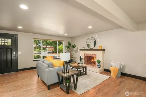 14320 177th Avenue SE Renton WA 98059