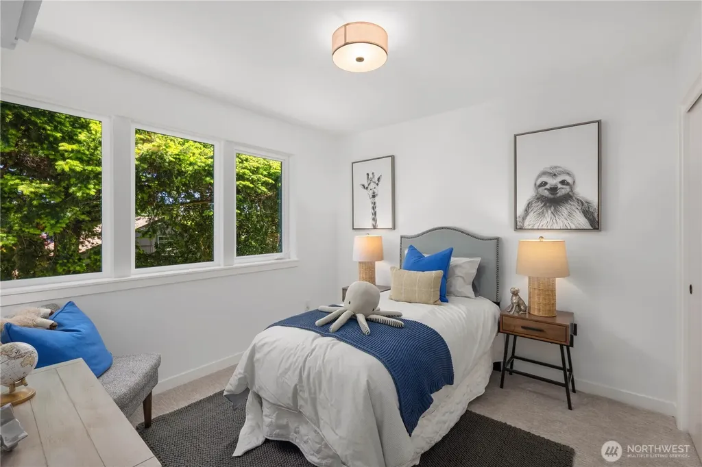 512 N 92nd Street Seattle WA 98103