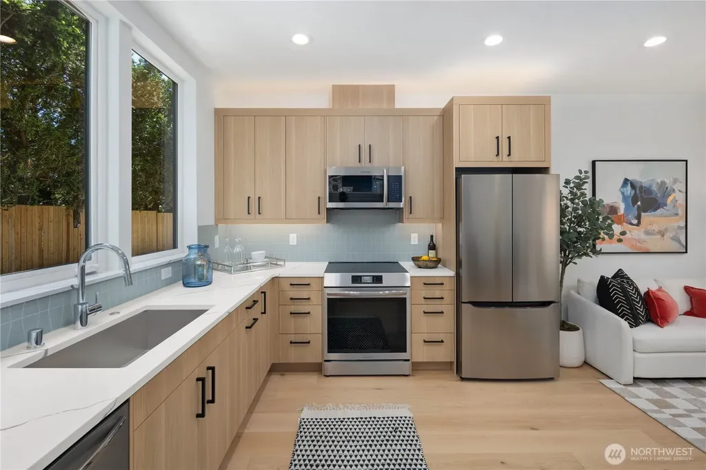 512 N 92nd Street Seattle WA 98103