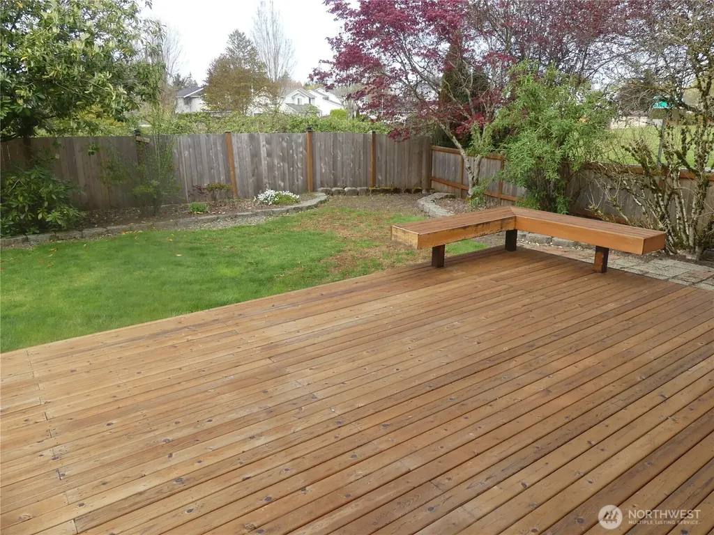 15204 48th Avenue SE Everett WA 98208