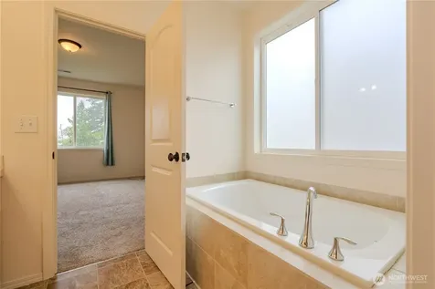 413 Stone Park Kalama WA 98625