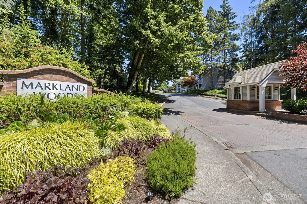 23301 Cedar Way Mountlake Terrace WA 98043