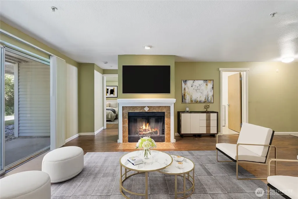 23301 Cedar Way Mountlake Terrace WA 98043