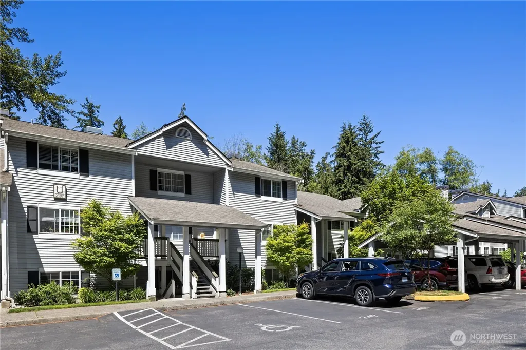 23301 Cedar Way Mountlake Terrace WA 98043