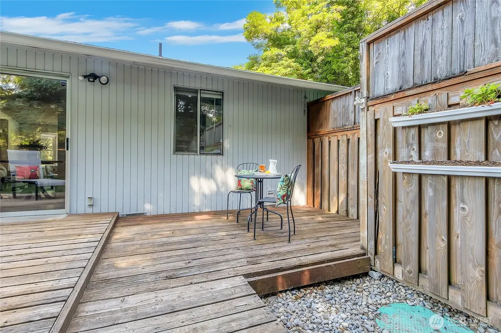 11215 89th Avenue Ct E Puyallup WA 98373