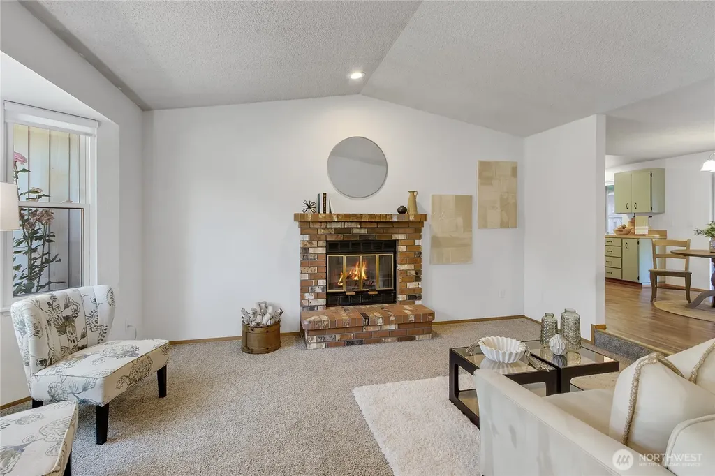 11215 89th Avenue Ct E Puyallup WA 98373