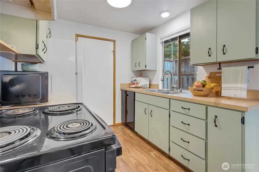 11215 89th Avenue Ct E Puyallup WA 98373