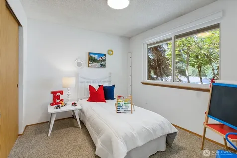 11215 89th Avenue Ct E Puyallup WA 98373