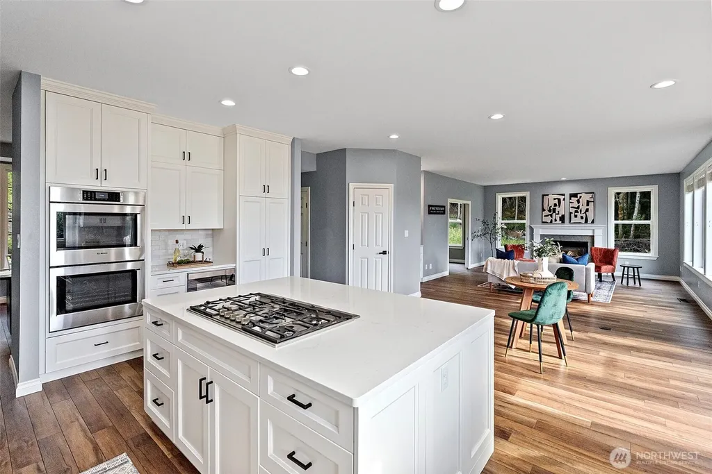 2606 NE Lillehammer Lane Poulsbo WA 98370