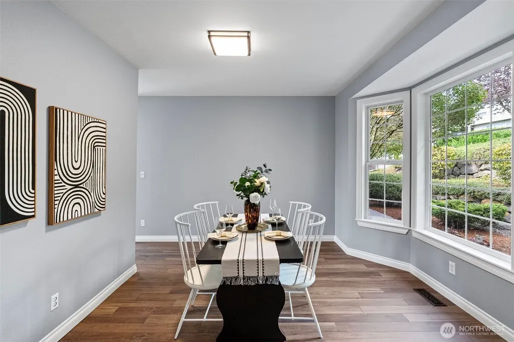 2606 NE Lillehammer Lane Poulsbo WA 98370