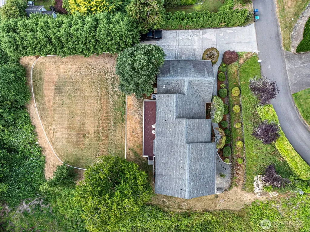 2606 NE Lillehammer Lane Poulsbo WA 98370