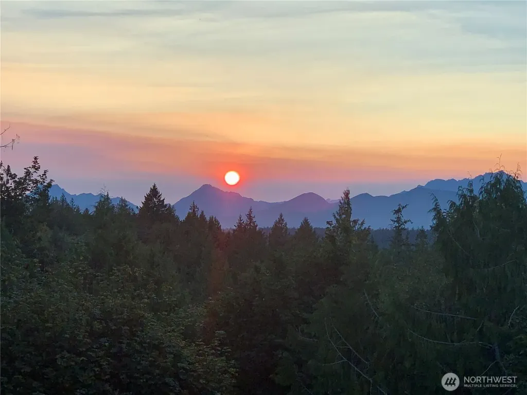 2606 NE Lillehammer Lane Poulsbo WA 98370