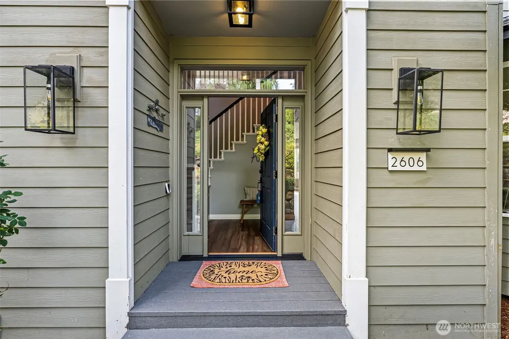 2606 NE Lillehammer Lane Poulsbo WA 98370