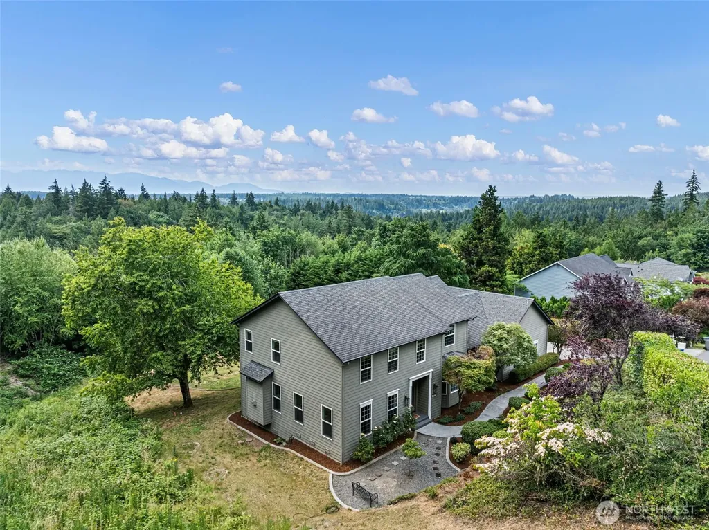 2606 NE Lillehammer Lane Poulsbo WA 98370