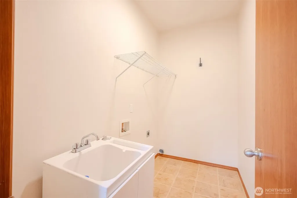 3906 68th Drive NE Marysville WA 98270