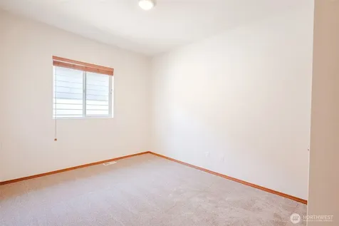 3906 68th Drive NE Marysville WA 98270