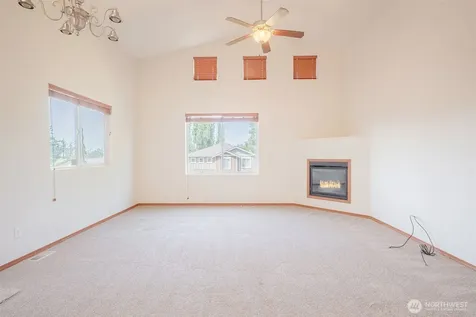 3906 68th Drive NE Marysville WA 98270