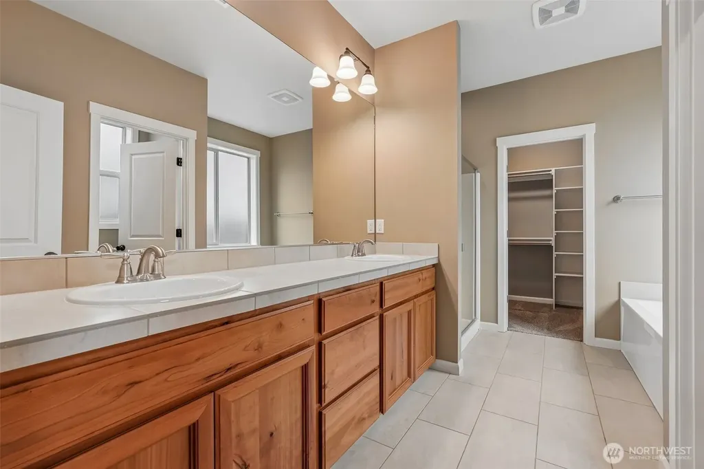6514 NE 134th Street Vancouver WA 98686