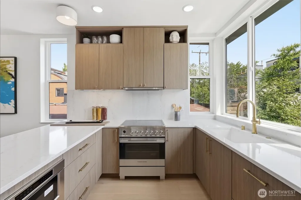 2019 Minor Avenue E Seattle WA 98102
