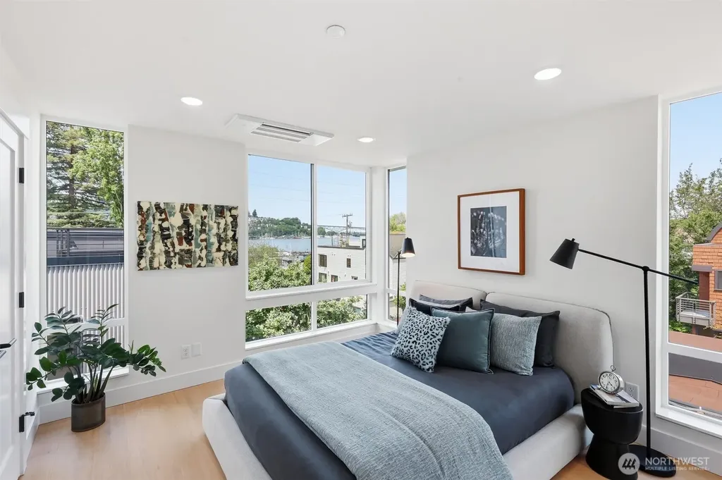 2019 Minor Avenue E Seattle WA 98102