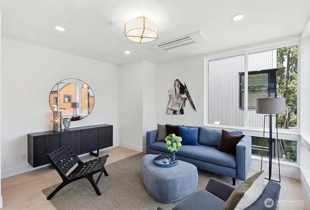 2019 Minor Avenue E Seattle WA 98102