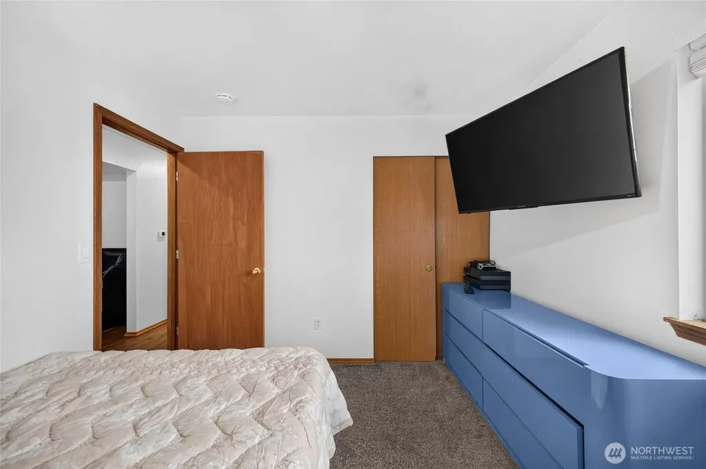 401 E 69th Street Tacoma WA 98404