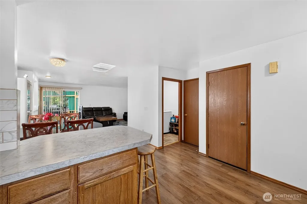 401 E 69th Street Tacoma WA 98404