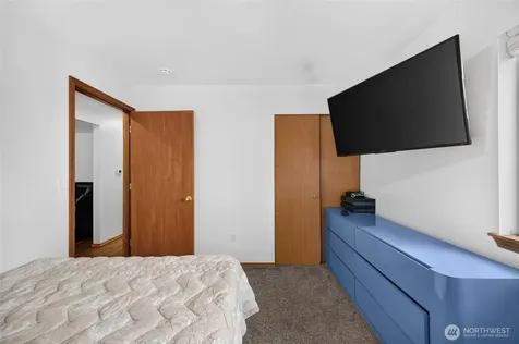 401 E 69th Street Tacoma WA 98404