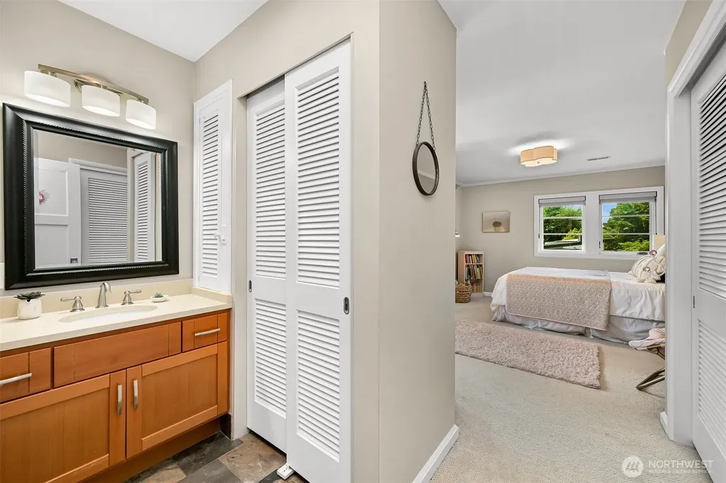 245 Middlefield Road Bellingham WA 98225