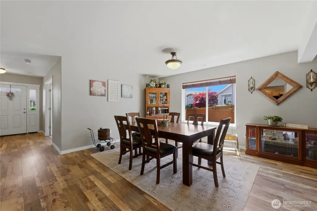 4392 Chanting Circle SW Port Orchard WA 98367