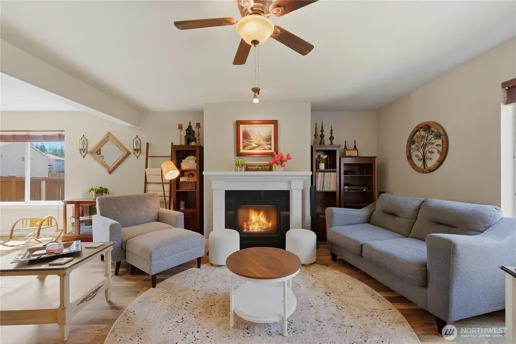 4392 Chanting Circle SW Port Orchard WA 98367