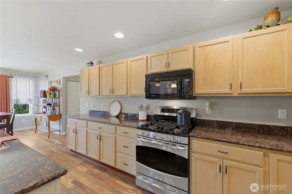 4392 Chanting Circle SW Port Orchard WA 98367