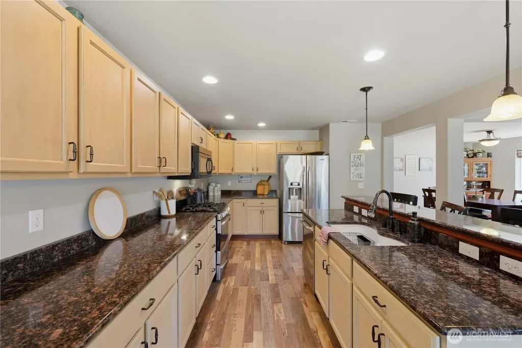 4392 Chanting Circle SW Port Orchard WA 98367