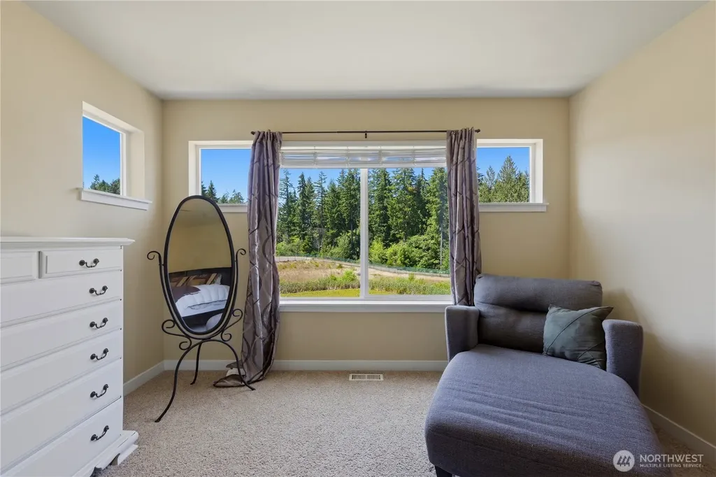 4392 Chanting Circle SW Port Orchard WA 98367