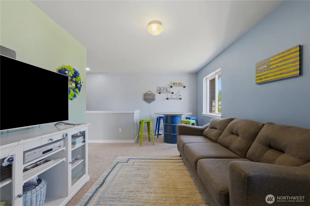 4392 Chanting Circle SW Port Orchard WA 98367