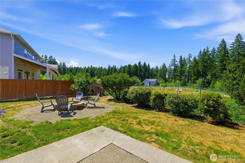 4392 Chanting Circle SW Port Orchard WA 98367
