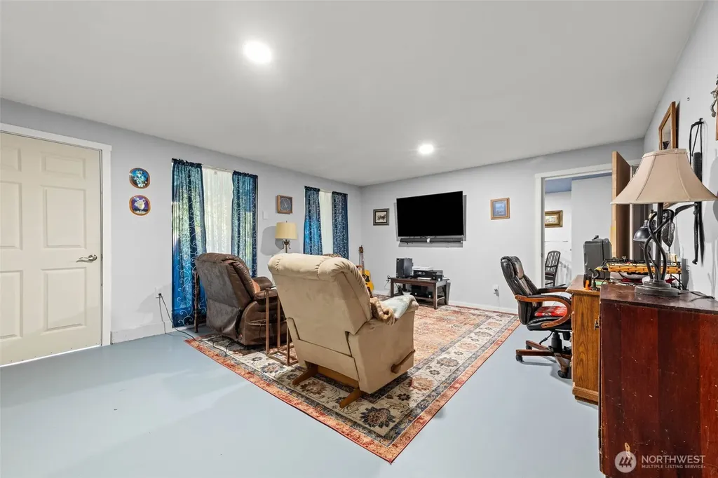 381 NE Tahuya Boulevard Tahuya WA 98588