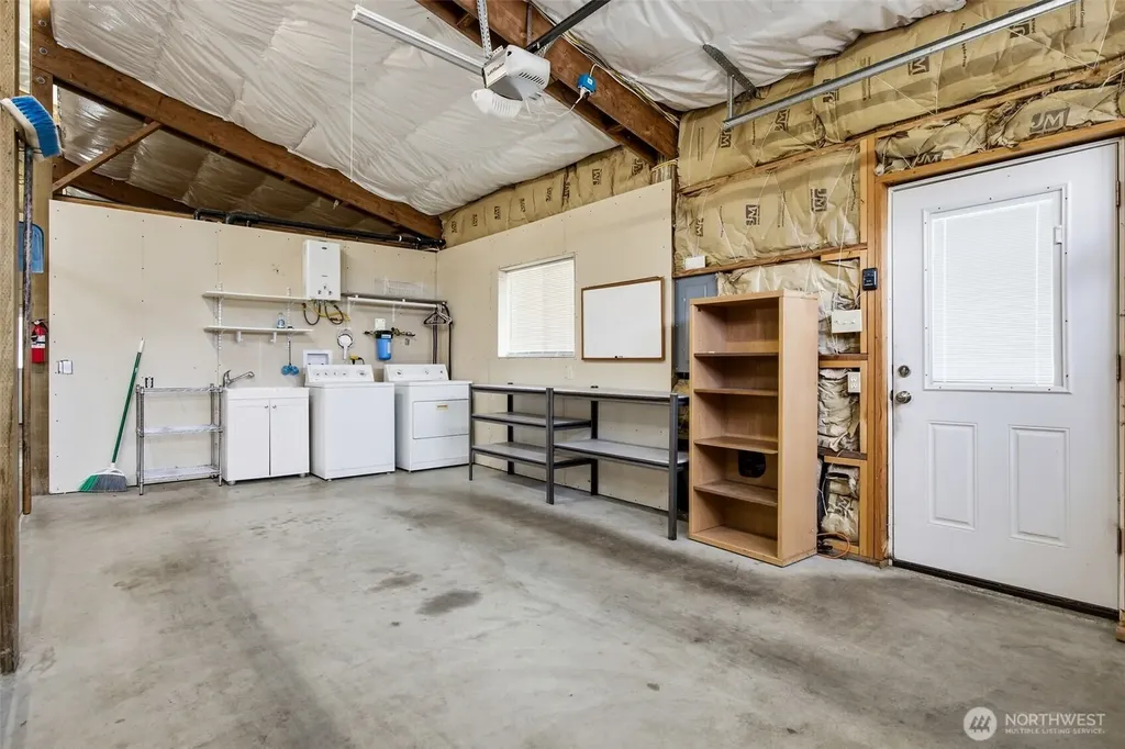 10305 187th Avenue SW Rochester WA 98579