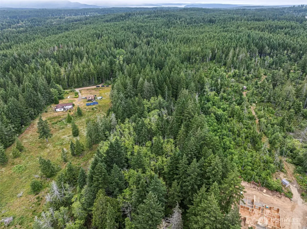 14845 W Harvest Lane Seabeck WA 98380