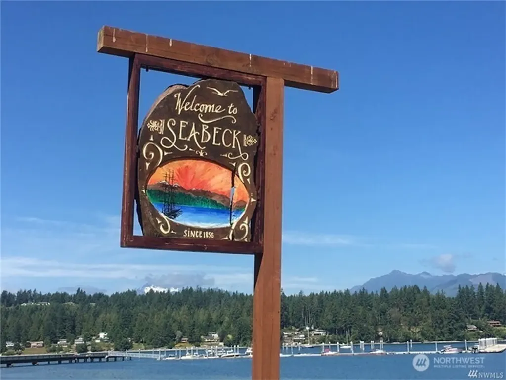 14845 W Harvest Lane Seabeck WA 98380