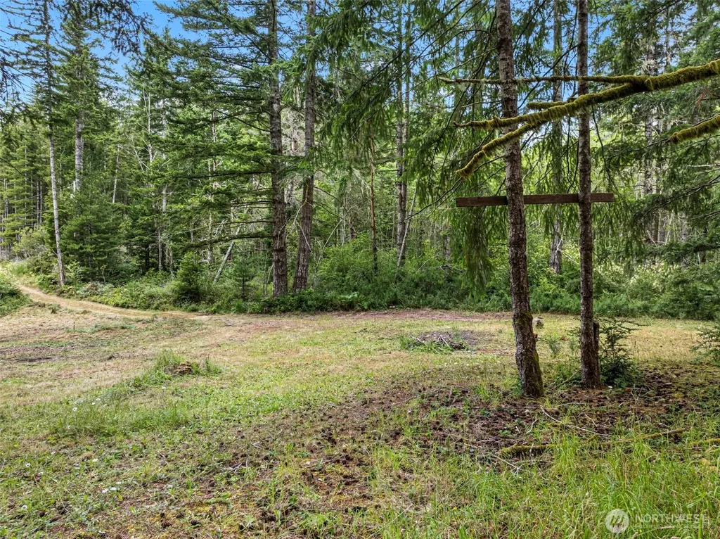 14845 W Harvest Lane Seabeck WA 98380