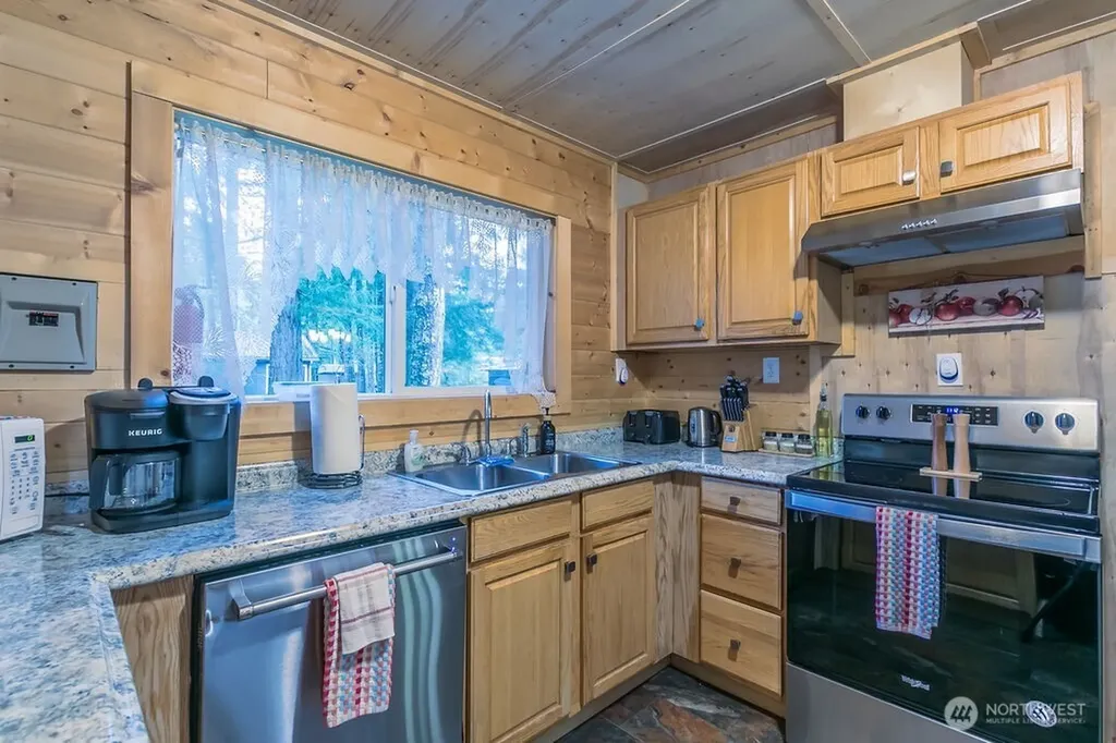 117 Butter Creek Lane Packwood WA 98361