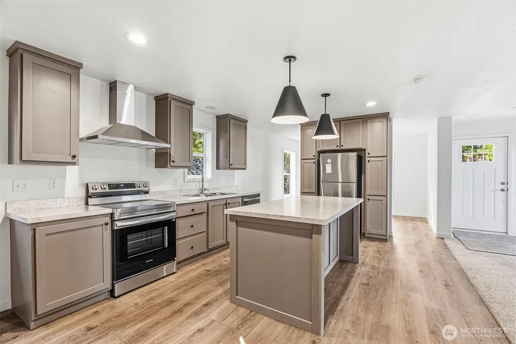 112 Noreen Lane Kelso WA 98626